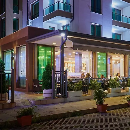 Central Plaza Pomorie